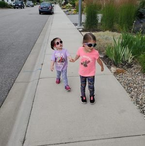 Meet your Posher, Crystal